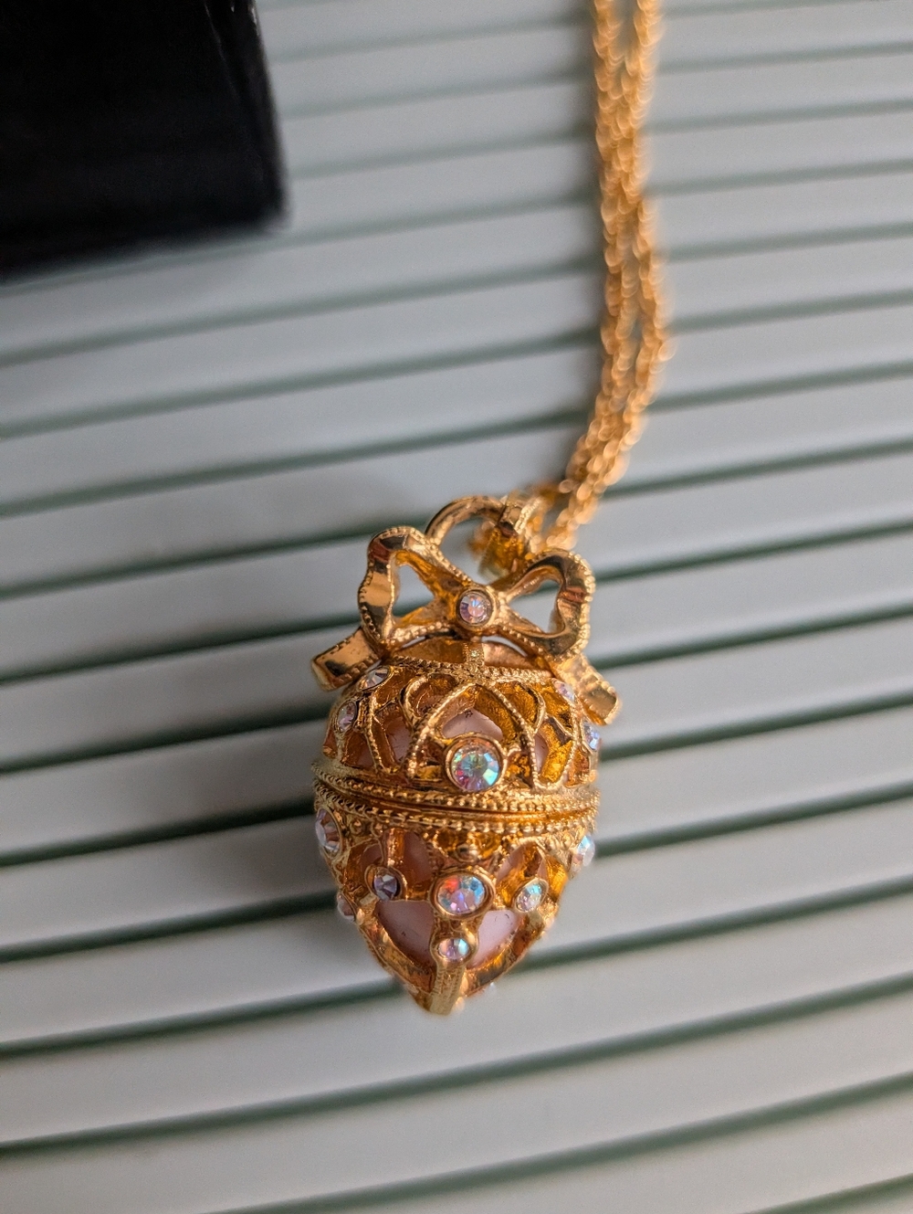 Vintage Joan Rivers Secret Of the Scroll Faberge Egg Locket Necklace